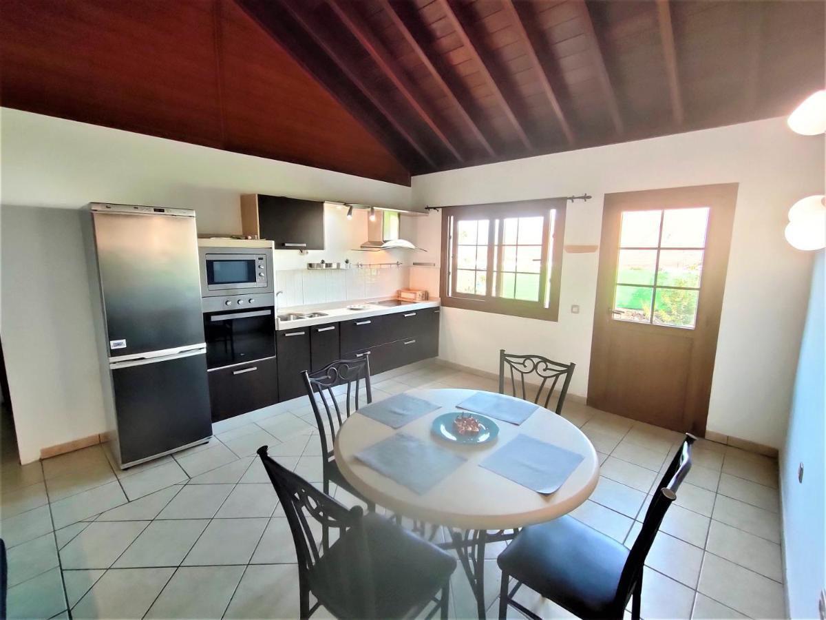 Iam Villaverde La Oliva Extérieur photo